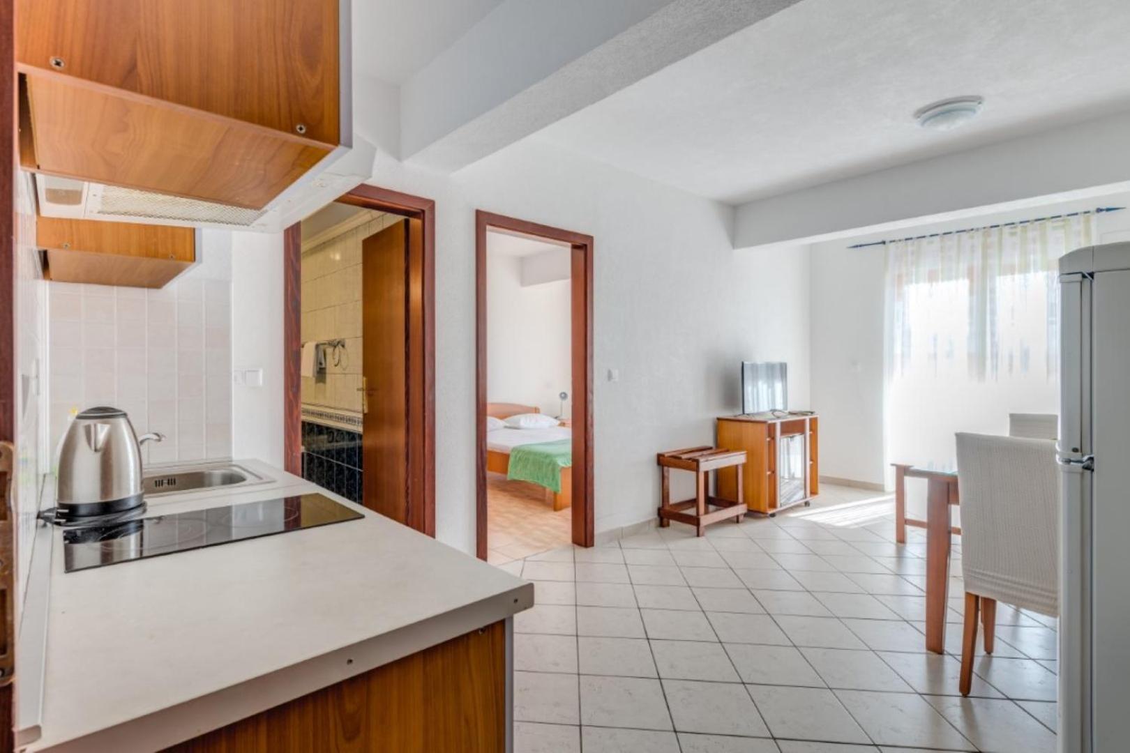 apartmani RUŽA&NIKOLINA*** Baška Voda Exterior foto