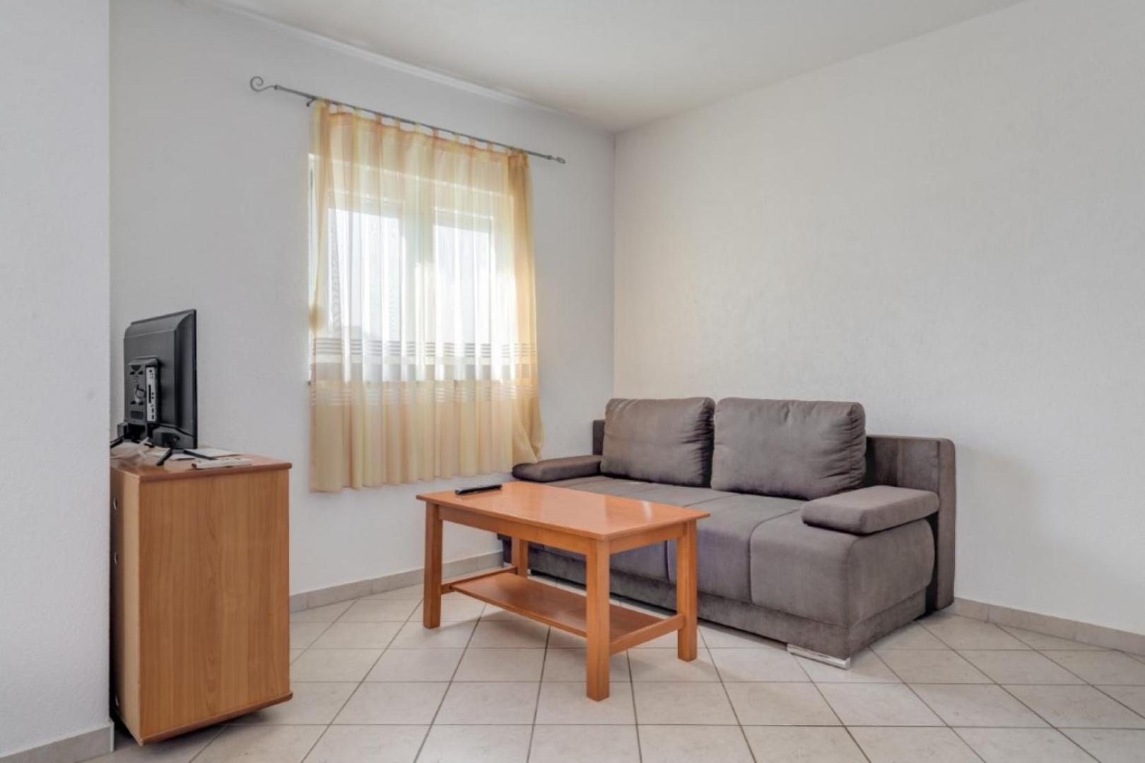 apartmani RUŽA&NIKOLINA*** Baška Voda Exterior foto