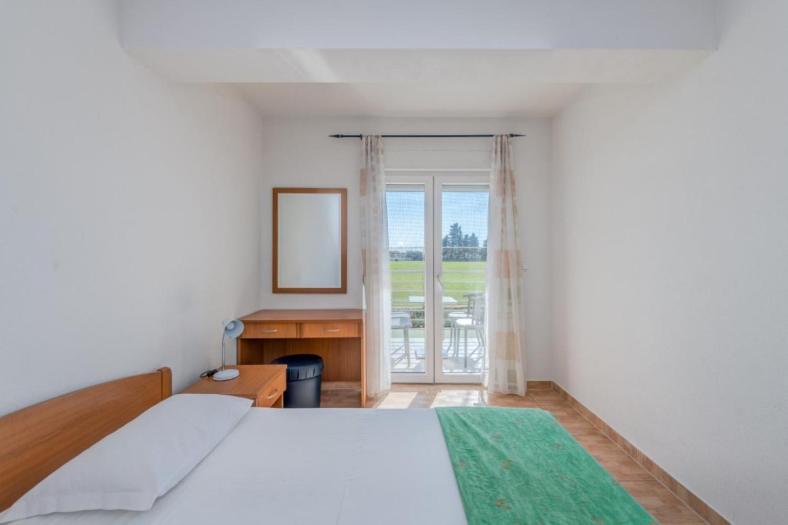 apartmani RUŽA&NIKOLINA*** Baška Voda Exterior foto